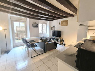 Location Appartement A LOUER LE LION D'ANGERS Appt T3 en Triplex de 47 m2 avec petite terrasse Le lion d angers