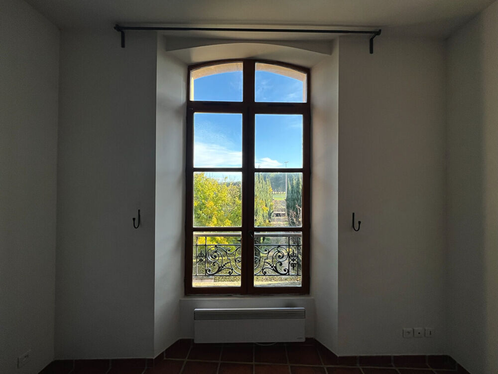 Location Appartement APPARTEMENT LES MILLES - 2 pièce(s) - 42.18 m2 Les milles