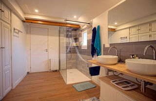  Maison � vendre 7 pi�ces 216 m�