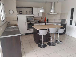  Maison  vendre 5 pices 1 m