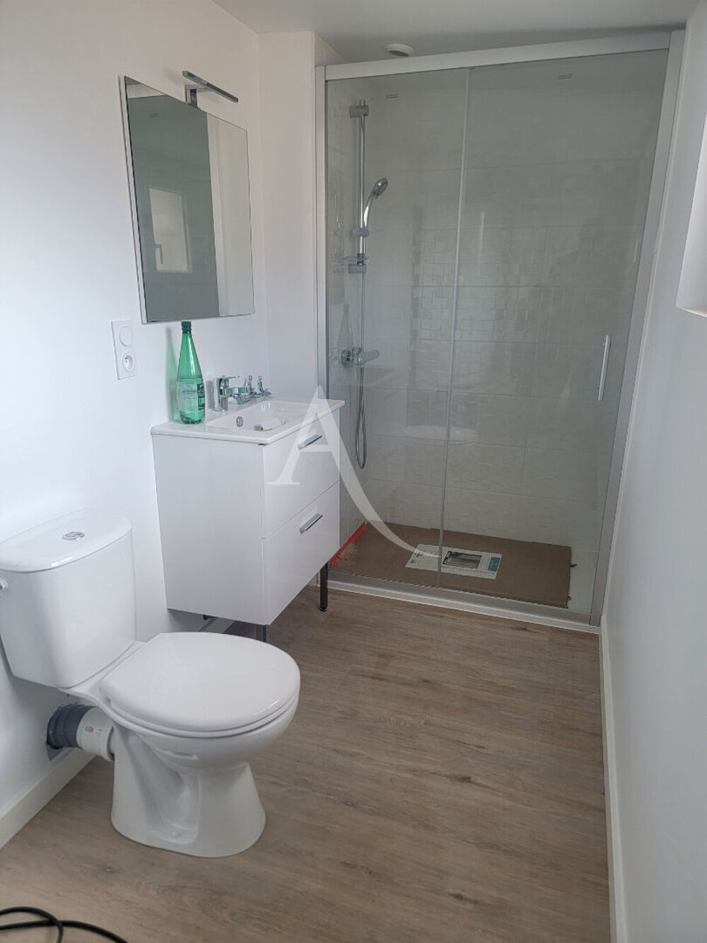 Vente Maison Immeuble plein centre ville de Nozay Nozay