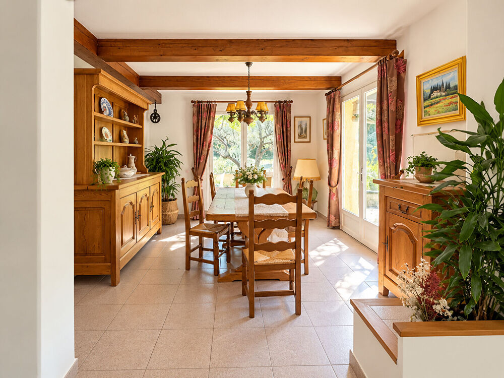 Vente Maison VAUVENARGUES 170M² SUR 4000M² Aix en provence