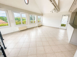  Maison à vendre 10 pièces 198 m²