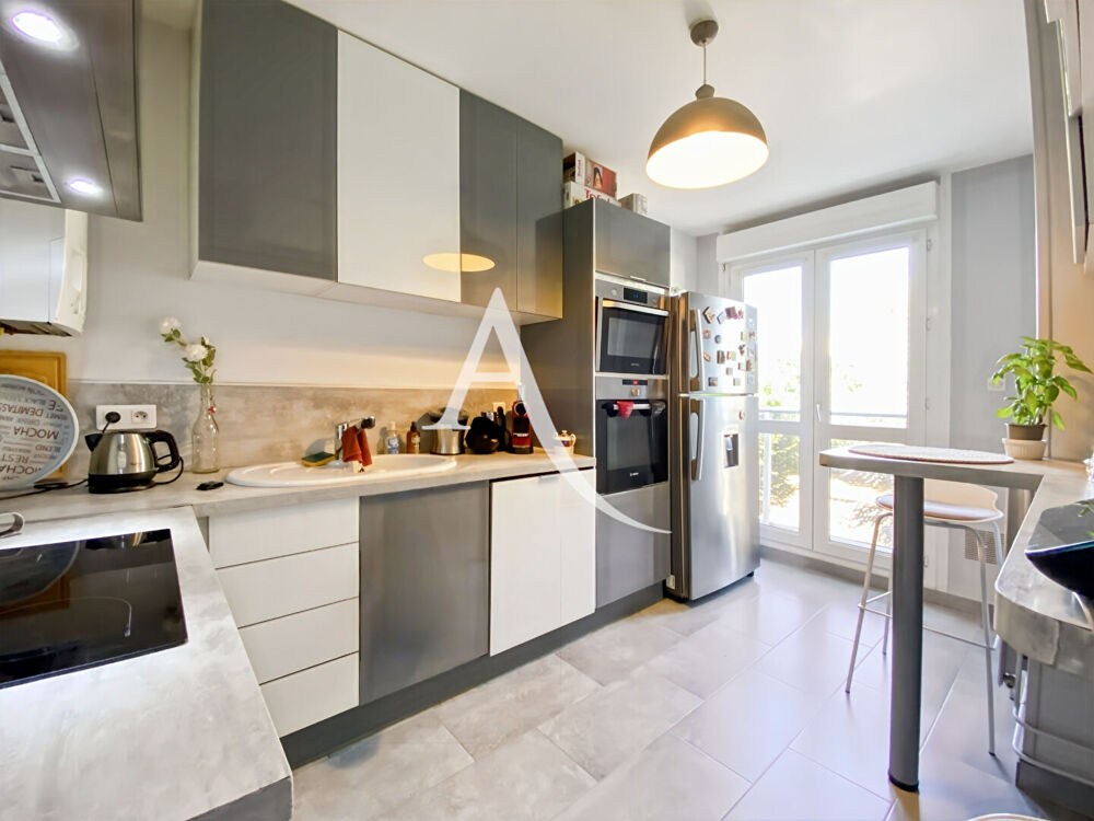 Appartement 4 pièces 80 m² · à Bois D Arcy · 80 m² · 226 000 €