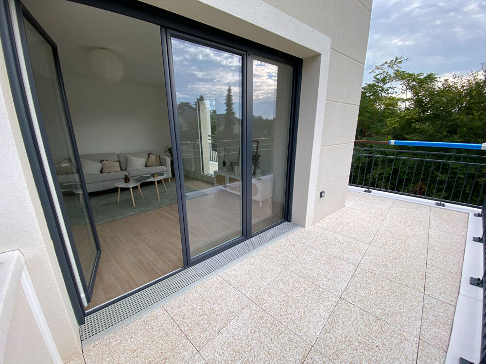 APPARTEMENT 80M²+ BALCON SUD EST et PK