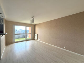  Appartement � louer 4 pi�ces 87 m�