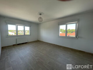  Appartement à louer 2 pièces 51 m²