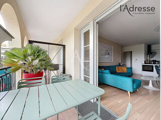  Appartement  vendre 4 pices 82 m
