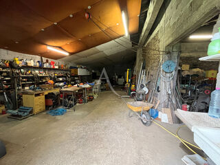  Remise / Grange � vendre 1 pi�ce 70 m� Le champ saint pere