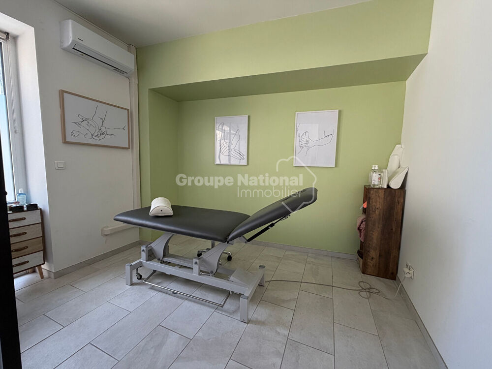   Local d'activité Caveirac 2 pièce(s) 71,52 m2 avec 1 emplacement de parking Caveirac