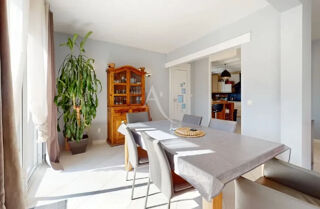  Maison  vendre 8 pices 207 m