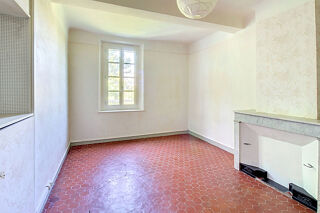  Appartement � vendre 4 pi�ces 130 m�