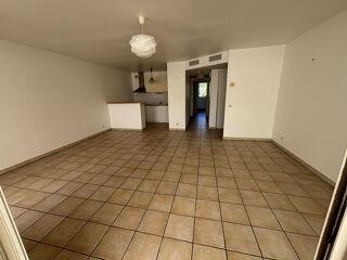  Appartement à louer 3 pièces 66 m²