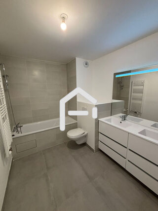  Appartement  vendre 4 pices 96 m