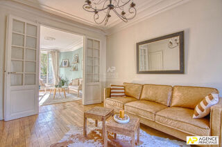 Vente Maison Versailles Proximité plateau Saint-Antoine - Maison  9 pièces 238 m² au sol sur parcelle de 450 m² environ avec terrasse, jardin Versailles