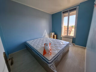  Appartement à louer 2 pièces 39 m²