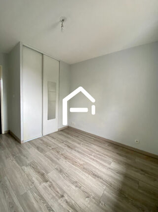  Appartement à louer 2 pièces 41 m²