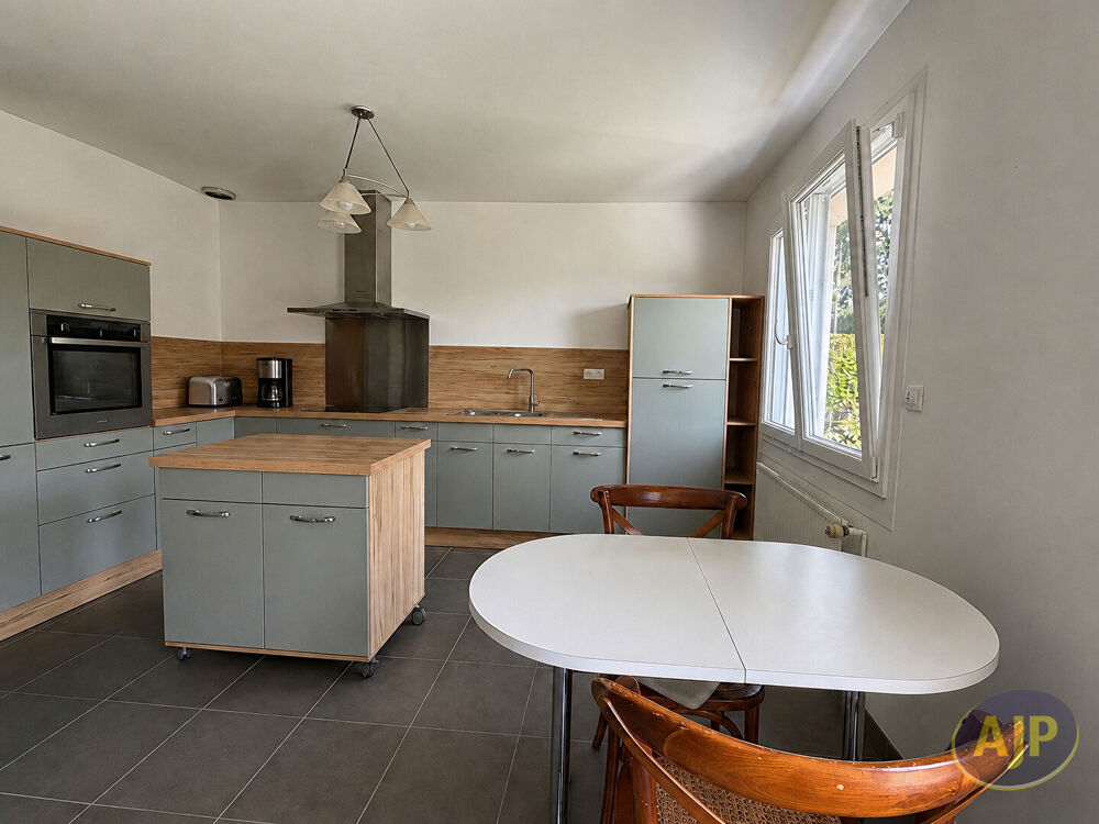 Vente Maison Maison Sautron 7 pièce(s) 155 m2 Sautron