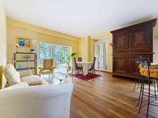  Maison  vendre 8 pices 273 m