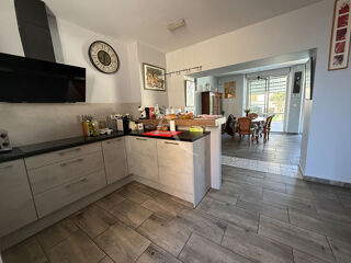  Maison � vendre 10 pi�ces 265 m�