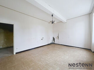  Maison � vendre 6 pi�ces 205 m�