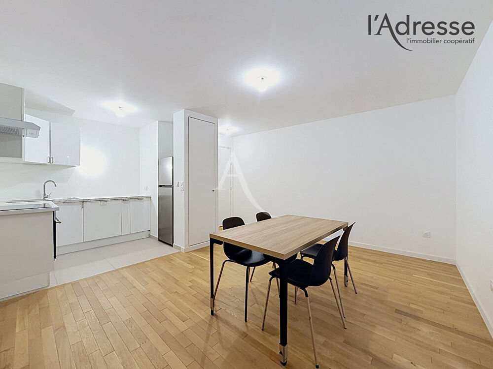 Location Appartement Appartement Suresnes 2 pièce(s) 43 m2 Parking/Balcon Suresnes