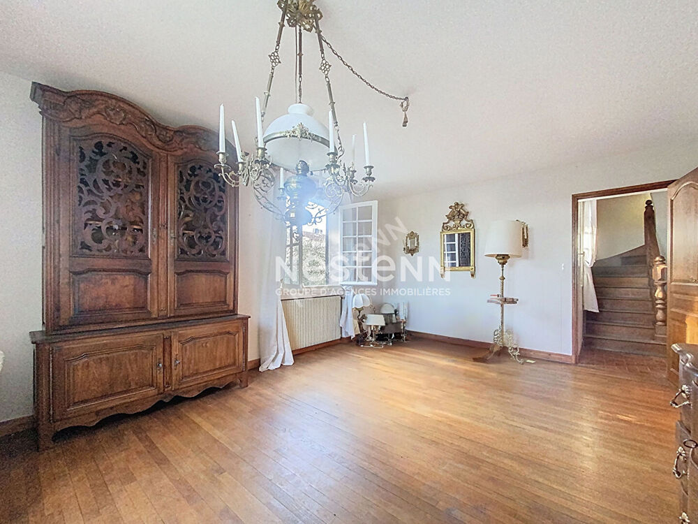 A vendre maison 7 pièces de 150 m² avec jardin de 700 m² à Sisteron