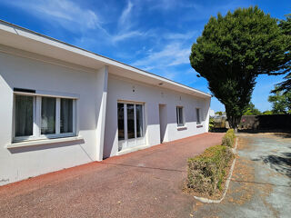  Maison à louer 5 pièces 100 m²