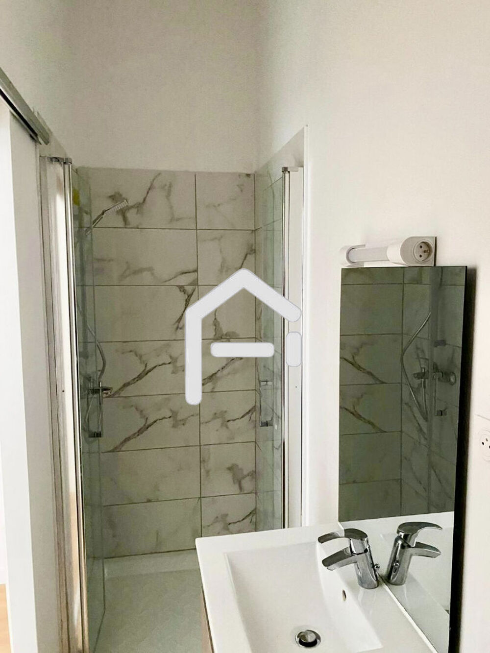 Location Appartement A louer : Studio neuf de 13 m² à Toulouse Toulouse