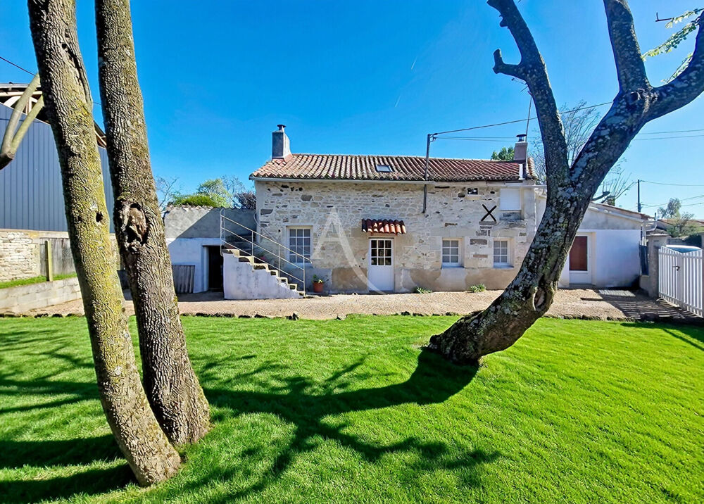 Maison 5 pièces 97 m² · à Doue en Anjou · 97 m² · 180 000 €