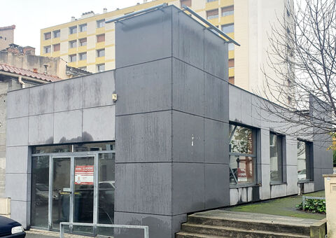 MURS COMMERCIAUX AVEC POTENTIEL EXCEPTIONNEL : 146 m&sup2; + EXTENSION POSSIBLE 234200 63000 Clermont ferrand