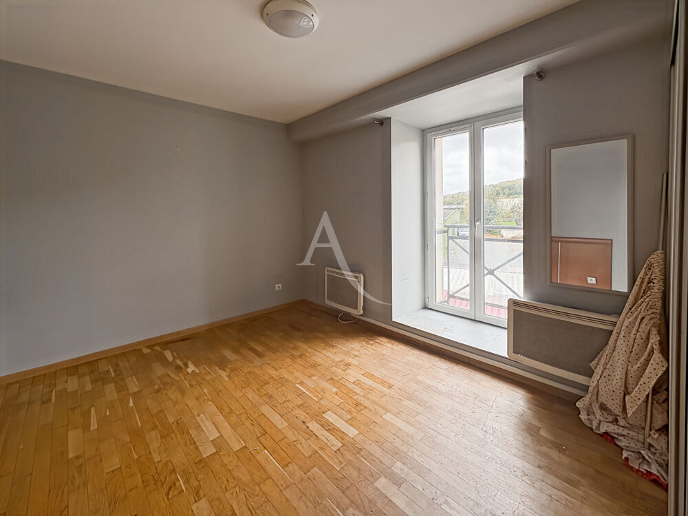 Appartement Auvers Saint Georges 3 pièce(s)