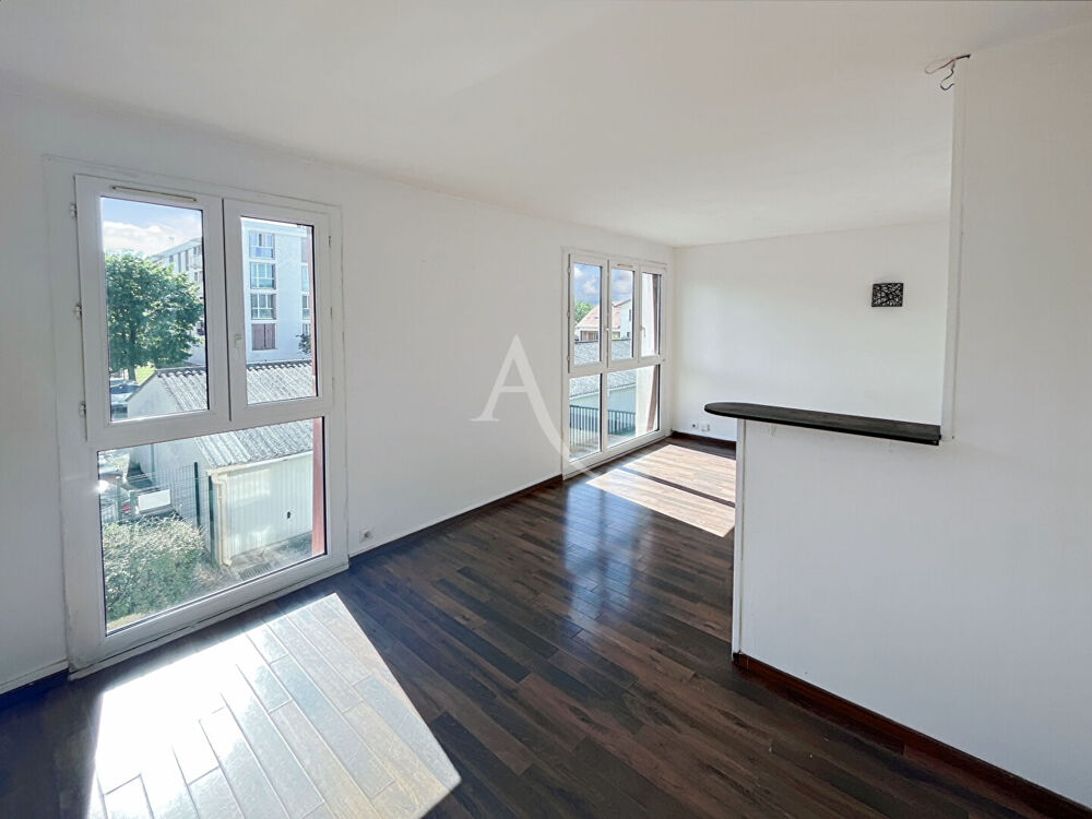 Appartement 3 pièces 67 m² · à Les Mureaux · 67 m² · 129 000 €