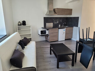  Appartement à louer 1 pièce 34 m²