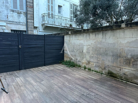   Local commercial Rochefort 105 m2 