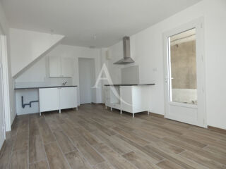  Appartement à louer 2 pièces 40 m²