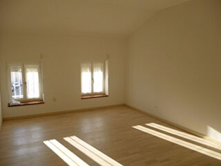  Appartement  louer 4 pices 93 m
