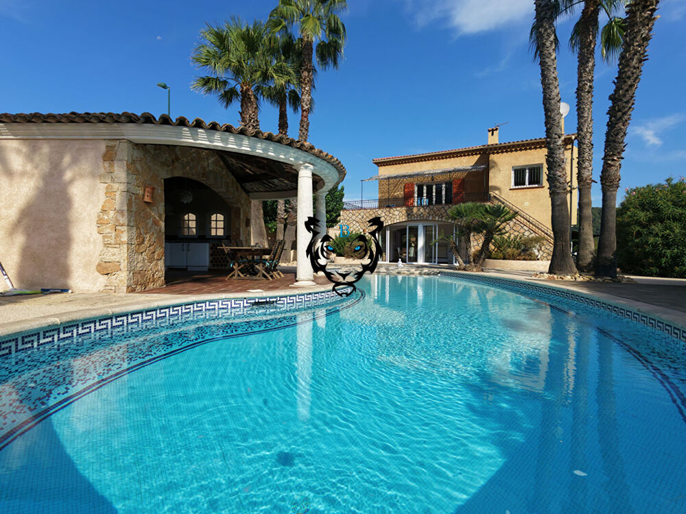 Maison La Motte 8 pièce(s) 256 m2