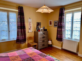  Maison  vendre 9 pices 200 m