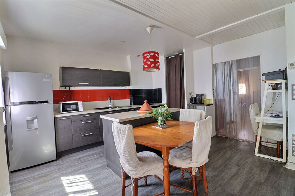 Maison familiale en hyper centre de Saint-Sever Tout à pied en 2 minutes ! - 141 000