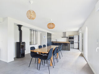  Maison à louer 6 pièces 145 m²