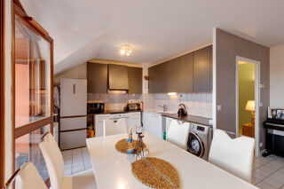  Appartement � vendre 4 pi�ces 77 m�