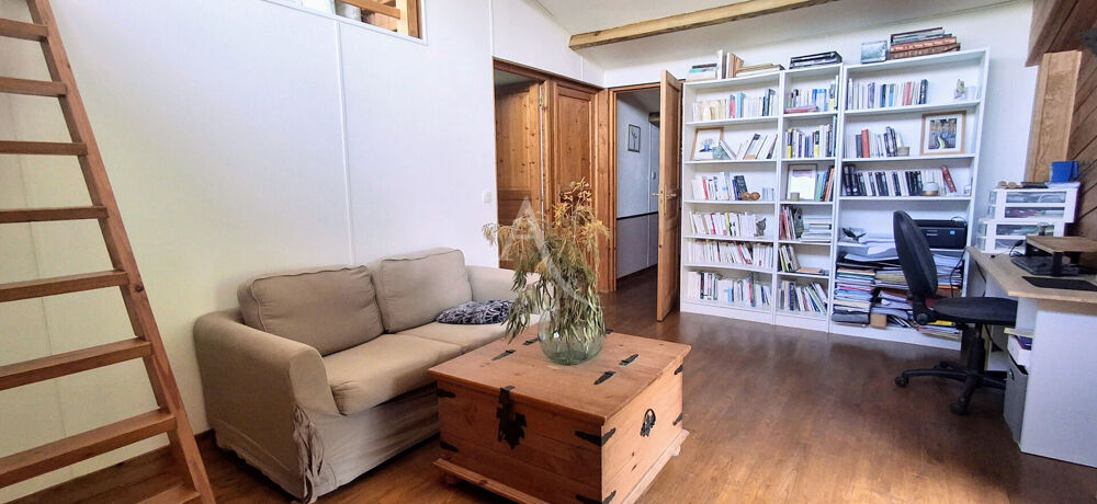 Maison sur parcelle de 11235m2 FAUGERES