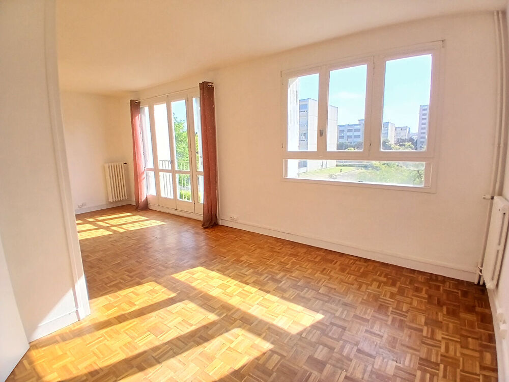 Vente Appartement CAEN -Secteur VENOIX  - 4 pièce(s) 74 m2  avec cave et garage fermé. Caen