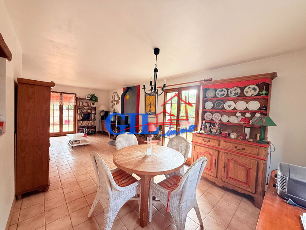 Vente Maison Maison Savigny Le Temple 6 pièce(s) 107m2 Savigny le temple