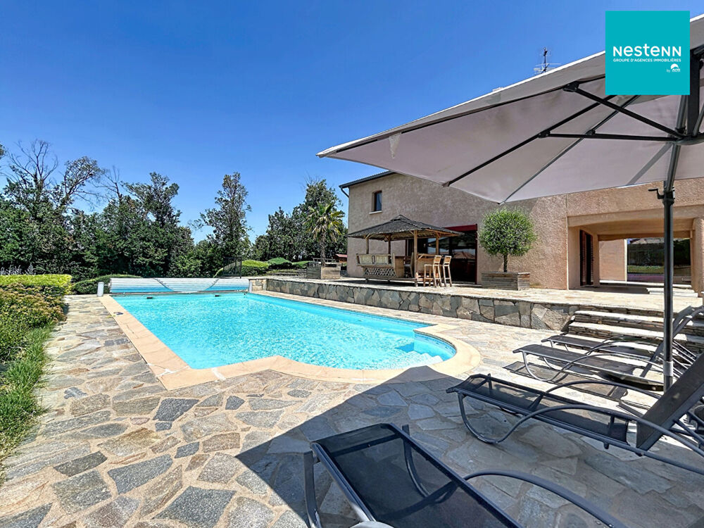 Maison familiale de 190 m2 / 3 Chambres 42170 SAINT-RAMBERT avec parc de 3789m2 et piscine
