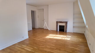 Location Appartement A LOUER DERNIER ETAGE: Appartement 3p Paris 7ème Paris 7