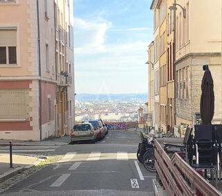  Appartement  vendre 2 pices 72 m