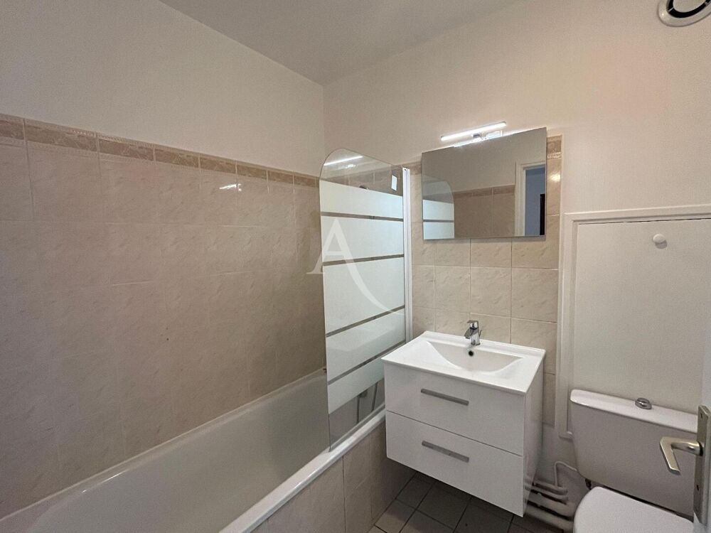 Location Appartement Appartement Nantes - 1 pièce(s) - 24.75 m2 Nantes