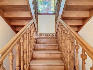  Maison � vendre 6 pi�ces 270 m�